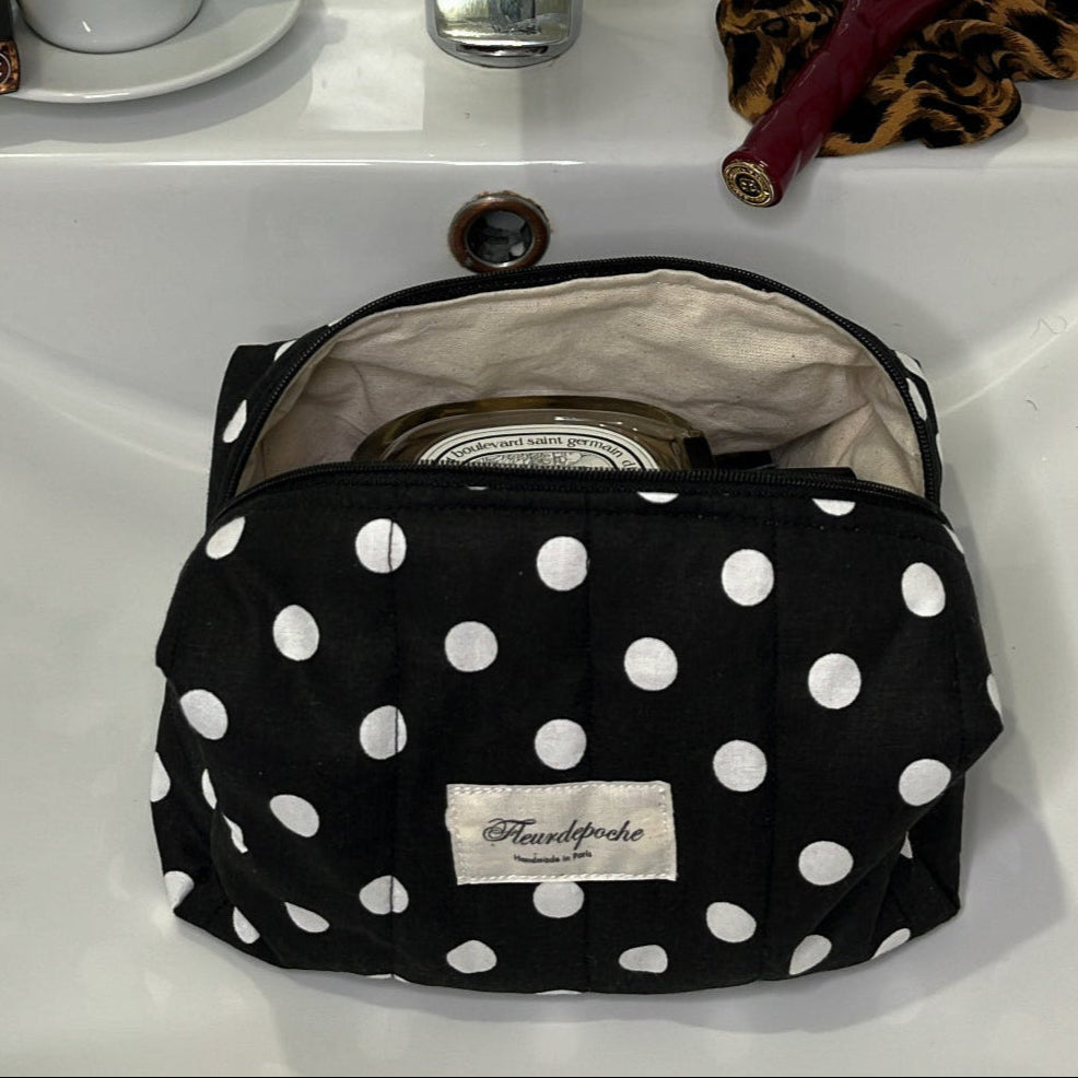 Polka dots black/crème