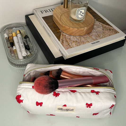 Brushes & Pencil case "rubans"